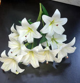 Buchet decorativ cu flori de crin alb – aranjament floral artificial pentru decor elegant